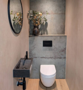 separate Toilette
